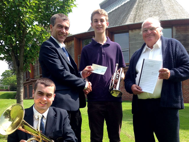 Presentation cheque