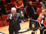 Ray Farr conducting Reg Vardy at the 2012 British Open